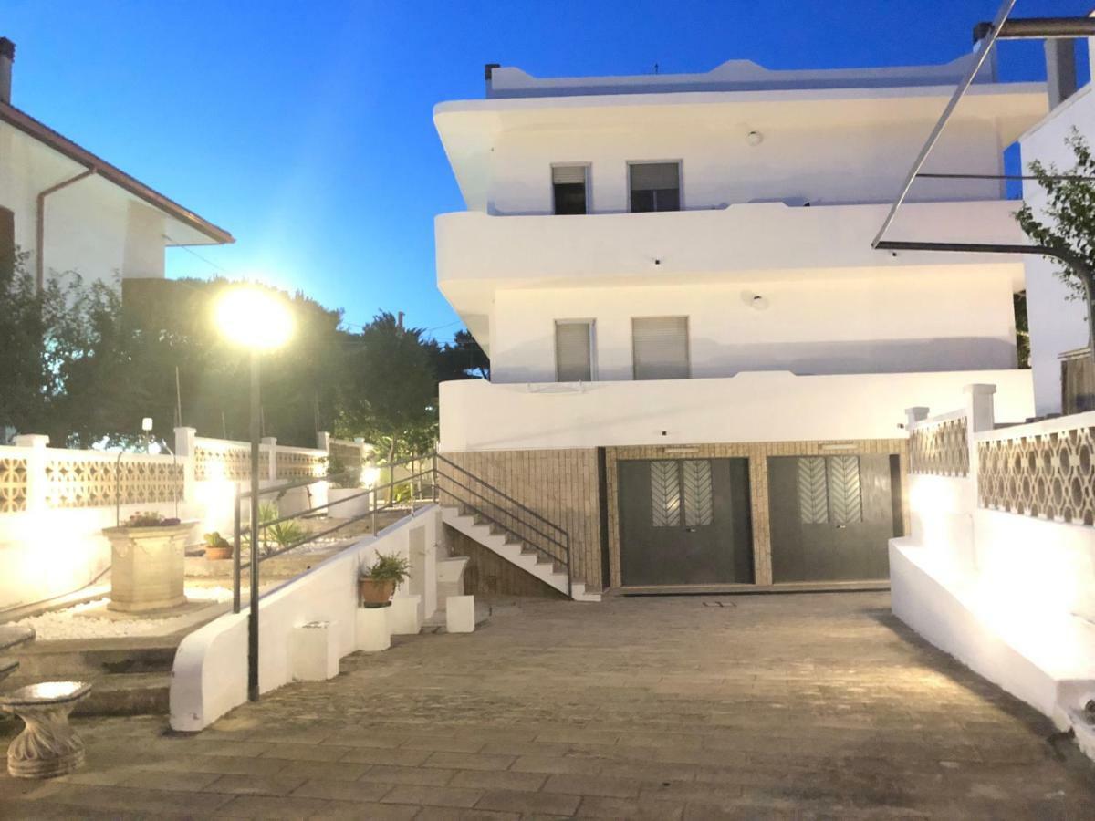 Вилла Salento Sunset House Пульсано Экстерьер фото